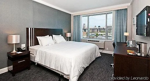 Wyndham Garden Long Island City New York Hotel
