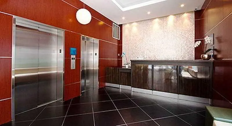 Wyndham Garden Long Island City New York Hotel