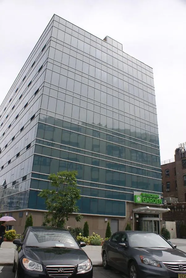 Wyndham Garden Long Island City New York Hotel